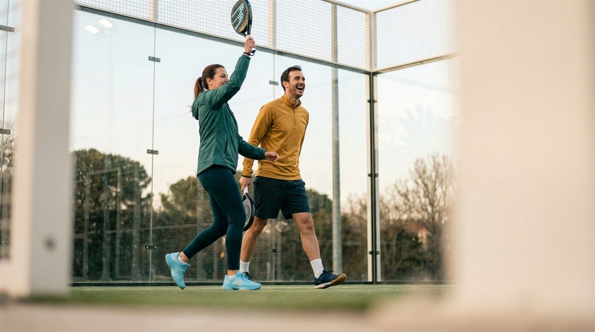 How to find a padel partner when you do not have three friends free
